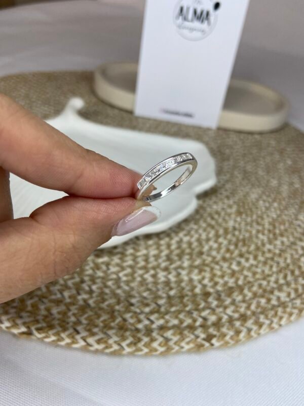 Anillo HANNA