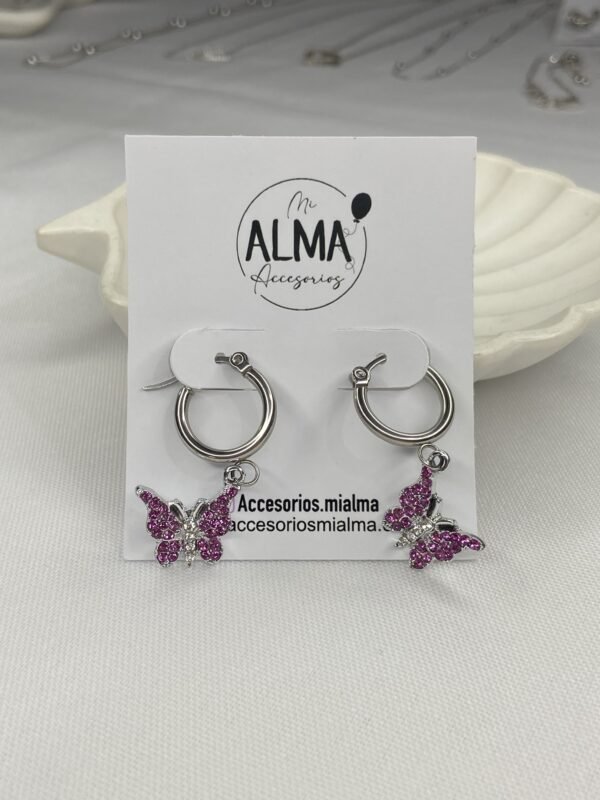 Argollas con Mariposa violeta