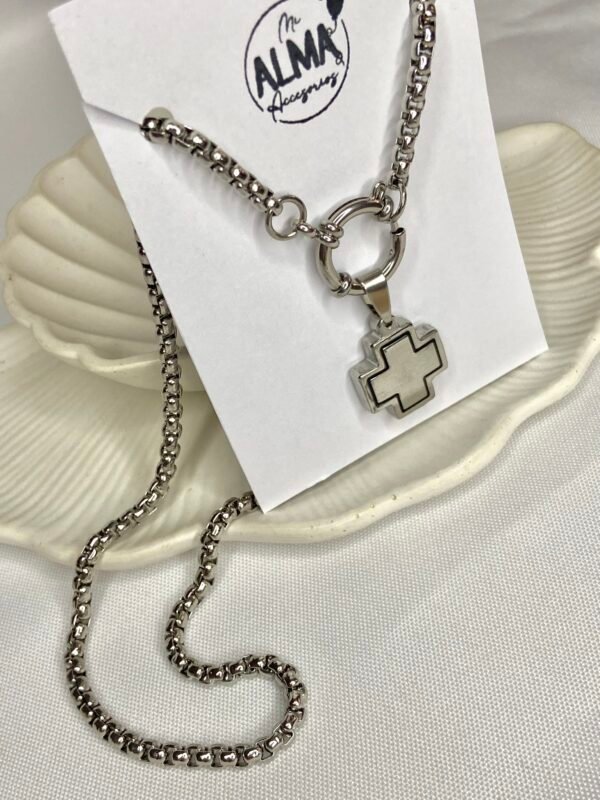 Cadena + Cruz de Eq maciza